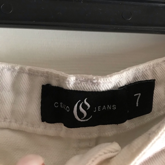 WHITE RIPPED JEANS - Picture 4 of 6